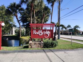 7959 NW 41st Ct, Sunrise FL 33351