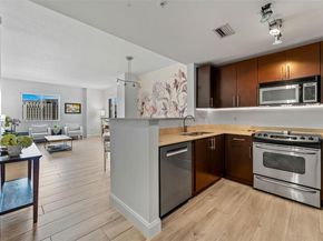 10 Aragon Ave 1107, Coral Gables FL 33134