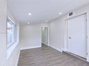 1575 W 6th Ave, Hialeah FL 33010