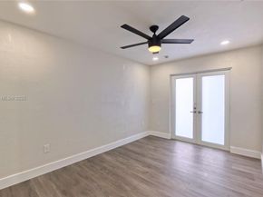 1575 W 6th Ave, Hialeah FL 33010