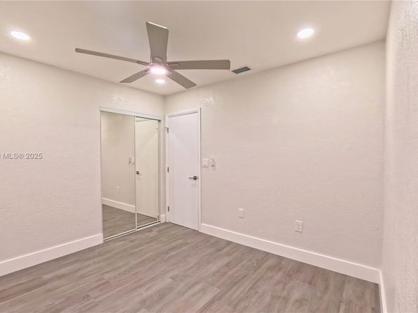 1575 W 6th Ave, Hialeah FL 33010