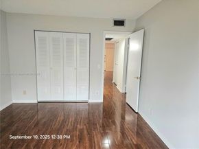 251 SW 132 Way 417H, Pembroke Pines FL 33027