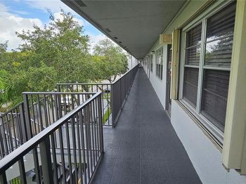 251 SW 132 Way