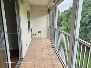 251 SW 132 Way 417H, Pembroke Pines FL 33027
