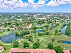 251 SW 132 Way 417H, Pembroke Pines FL 33027