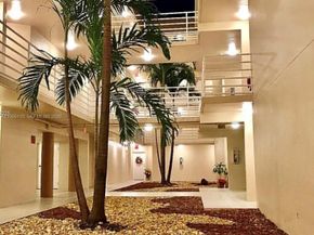 8050 NW 8th St 1407, Miami FL 33126