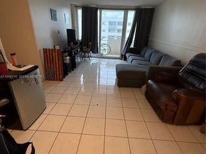 8050 NW 8th St 1407, Miami FL 33126