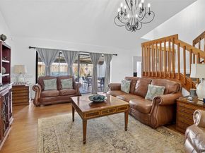 9375 NW 18th Ct, Plantation FL 33322