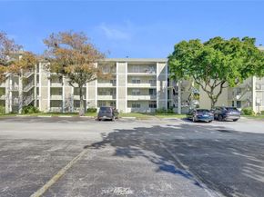 2900 NW 48th Ter 402, Lauderdale Lakes FL 33313