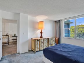 2900 NW 48th Ter 402, Lauderdale Lakes FL 33313