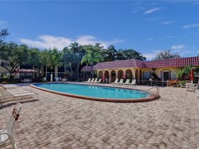 251 S Cypress Rd 141, Pompano Beach FL 33060
