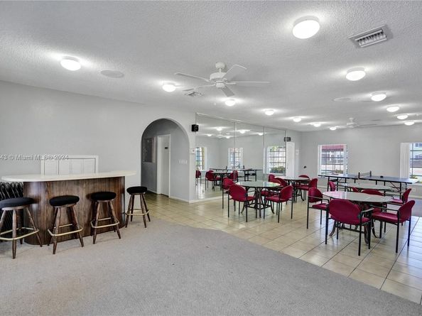 251 S Cypress Rd 141, Pompano Beach FL 33060