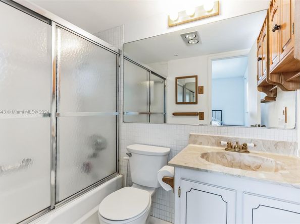 251 S Cypress Rd 141, Pompano Beach FL 33060
