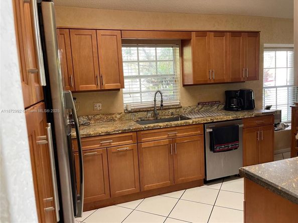 6113 Greenspointe Dr 10, Boynton Beach FL 33437