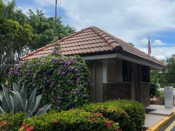6113 Greenspointe Dr 10, Boynton Beach FL 33437