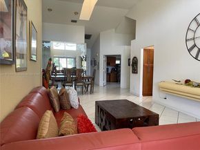 6113 Greenspointe Dr 10, Boynton Beach FL 33437
