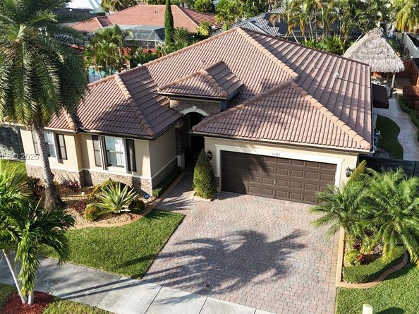 15413 SW 116th Ter, Miami FL 33196