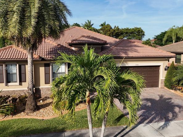 15413 SW 116th Ter, Miami FL 33196