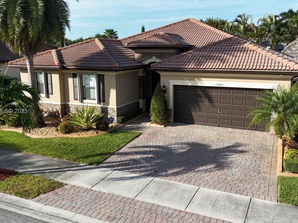 15413 SW 116th Ter, Miami FL 33196