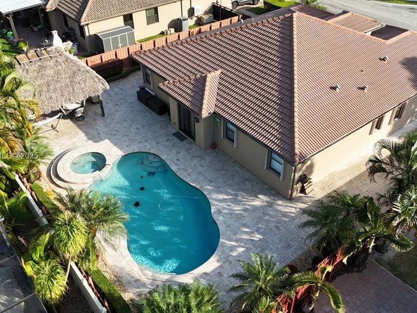 15413 SW 116th Ter, Miami FL 33196