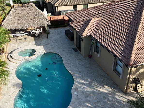 15413 SW 116th Ter, Miami FL 33196