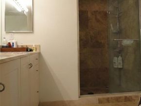 3232 SW 22nd Ter 1006, Miami FL 33145