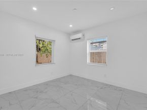 2431 Coolidge St, Hollywood FL 33020