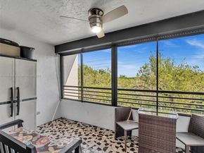 1400 Sheridan St 24J, Hollywood FL 33020