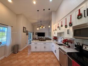 13135 SW 218th Ter, Miami FL 33170