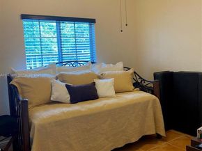 13135 SW 218th Ter, Miami FL 33170