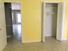 455 Golden Isles Dr 203, Hallandale Beach FL 33009