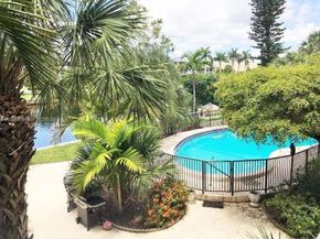 455 Golden Isles Dr 203, Hallandale Beach FL 33009