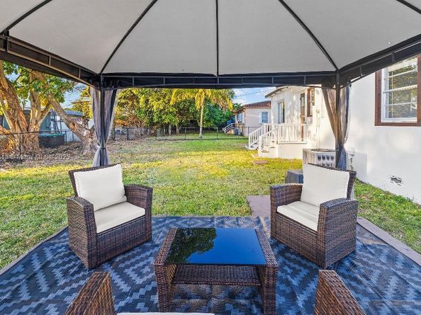 14760 Fillmore St, Miami FL 33176