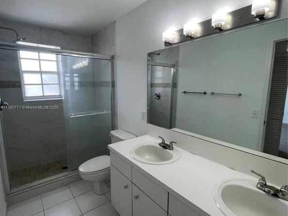 4030 Eastridge Cir, Deerfield Beach FL 33064