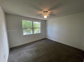 4030 Eastridge Cir, Deerfield Beach FL 33064