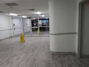 999 Brickell Bay Dr 805, Miami FL 33131