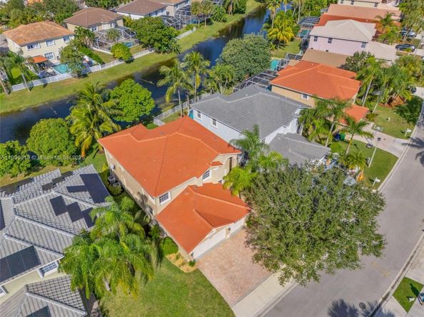 5364 NW 120th Ave, Coral Springs FL 33076