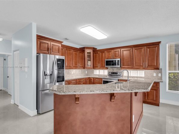 5364 NW 120th Ave, Coral Springs FL 33076