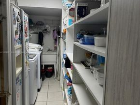7650 SW 78th Ct, Miami FL 33143
