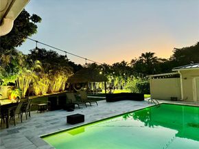 7650 SW 78th Ct, Miami FL 33143