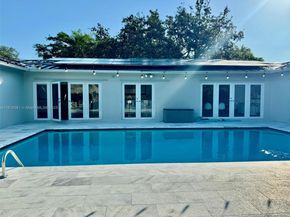 7650 SW 78th Ct, Miami FL 33143