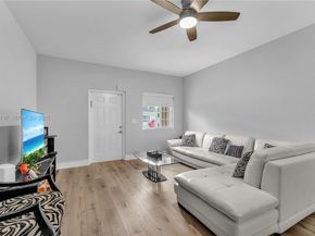 4950 Washington St 1, Hollywood FL 33021