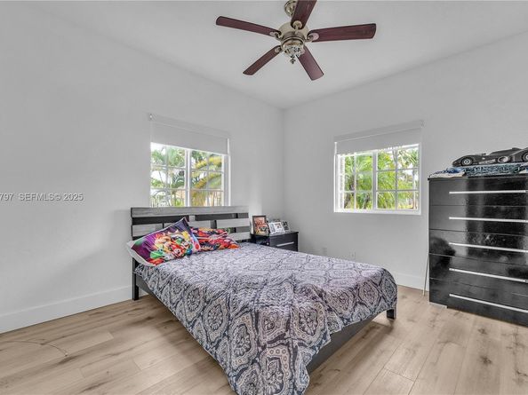 4950 Washington St 1, Hollywood FL 33021