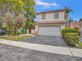 218 NW 75th Ter, Plantation FL 33317