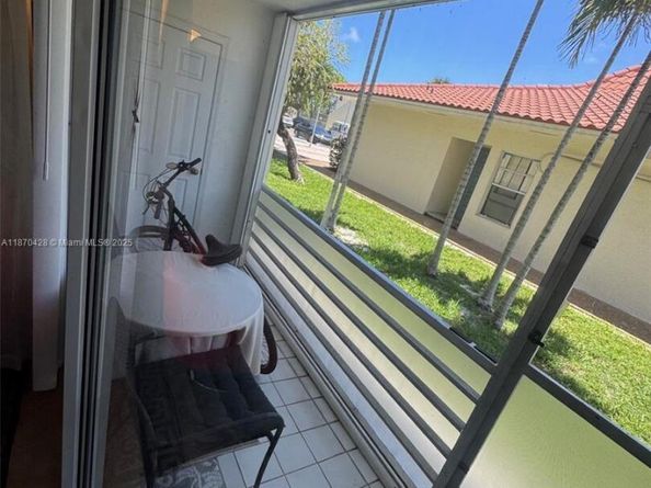 1428 SE 4th Ave 103, Deerfield Beach FL 33441