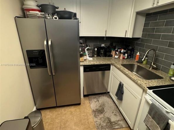 1428 SE 4th Ave 103, Deerfield Beach FL 33441