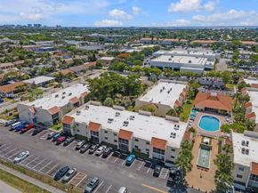1428 SE 4th Ave 103, Deerfield Beach FL 33441