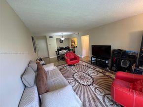 1428 SE 4th Ave 103, Deerfield Beach FL 33441