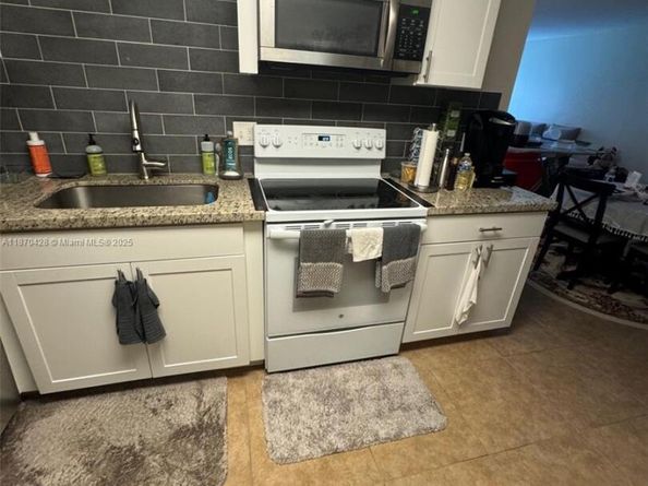 1428 SE 4th Ave 103, Deerfield Beach FL 33441