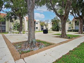 1428 SE 4th Ave 103, Deerfield Beach FL 33441